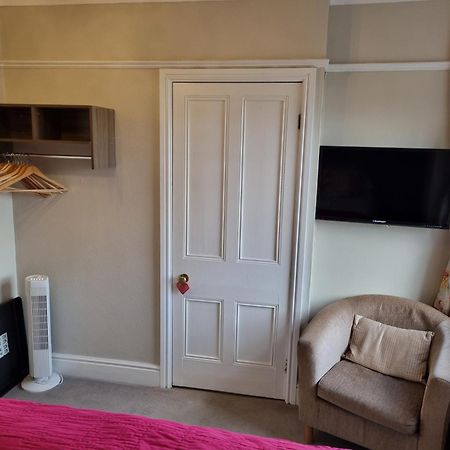 Montfort Cottage Guest House Уиндермер Екстериор снимка